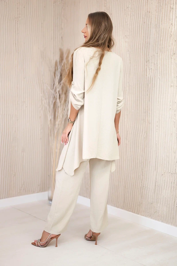 Set of blouse + pants with pendant dark beige