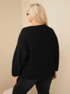 Moteriškas megztinis Plus Size su V formos iškirpte ir plačiu rankovė juodas