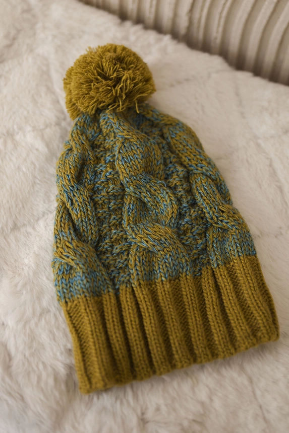 Cap with fleece Paryż K213 kiwi + turquoise