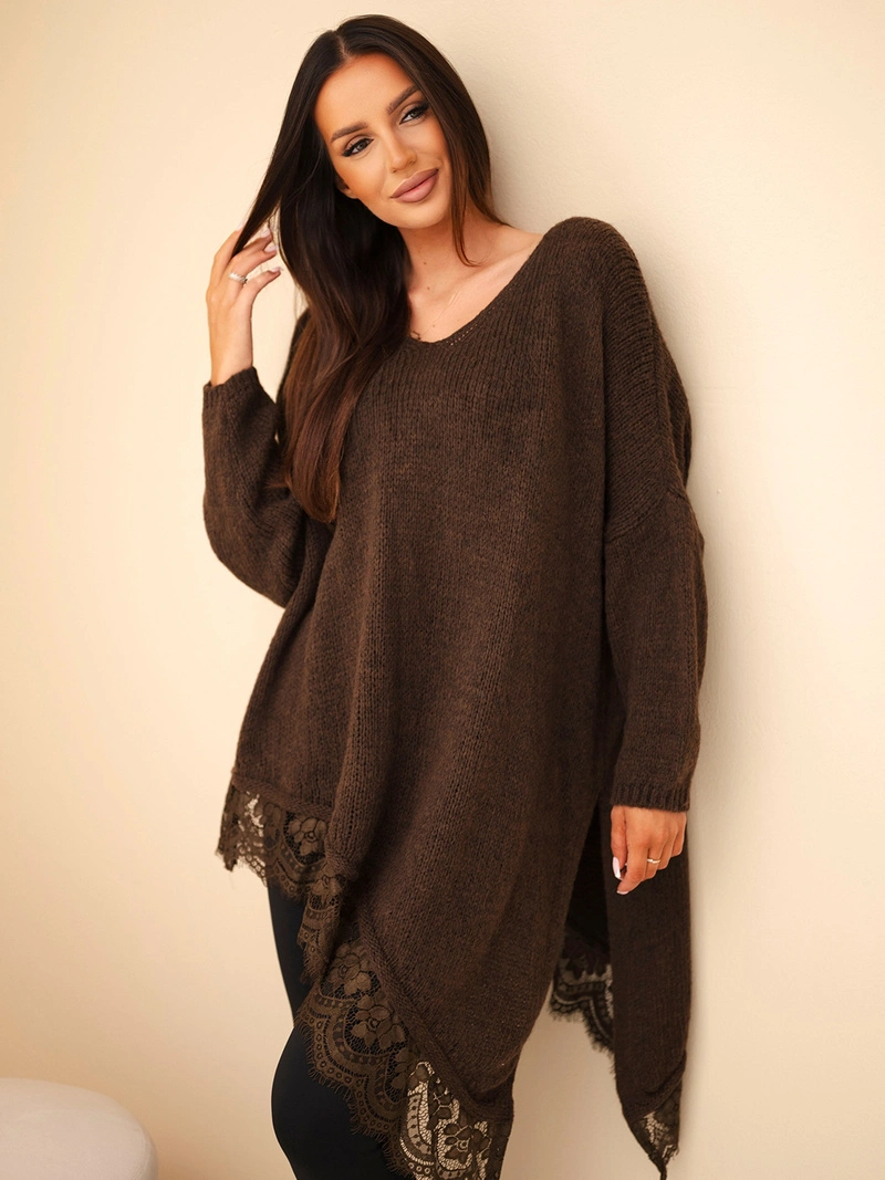 Damenpullover mit Wollanteil asymmetrisch mit Spitze braun