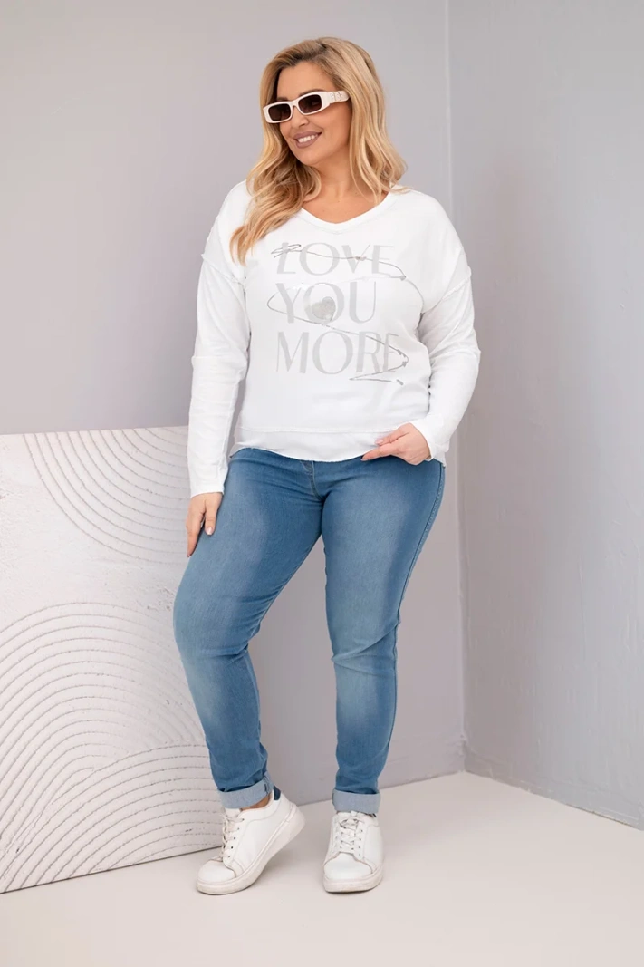 Dámská blůza Plus Size s potiskem Love You More bílá