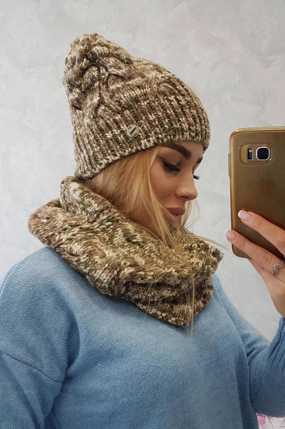 Moteriškas komplektas su vilnoniu audiniu Lucyna K317 chaki+ecru