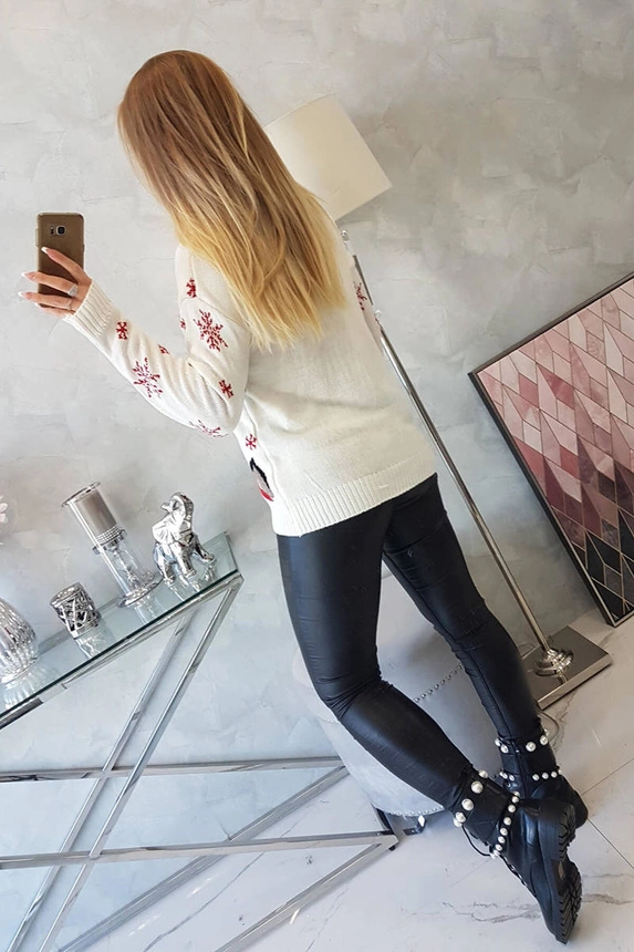 Kalėdinis džemperis su šiaurės elniais ecru spalvos