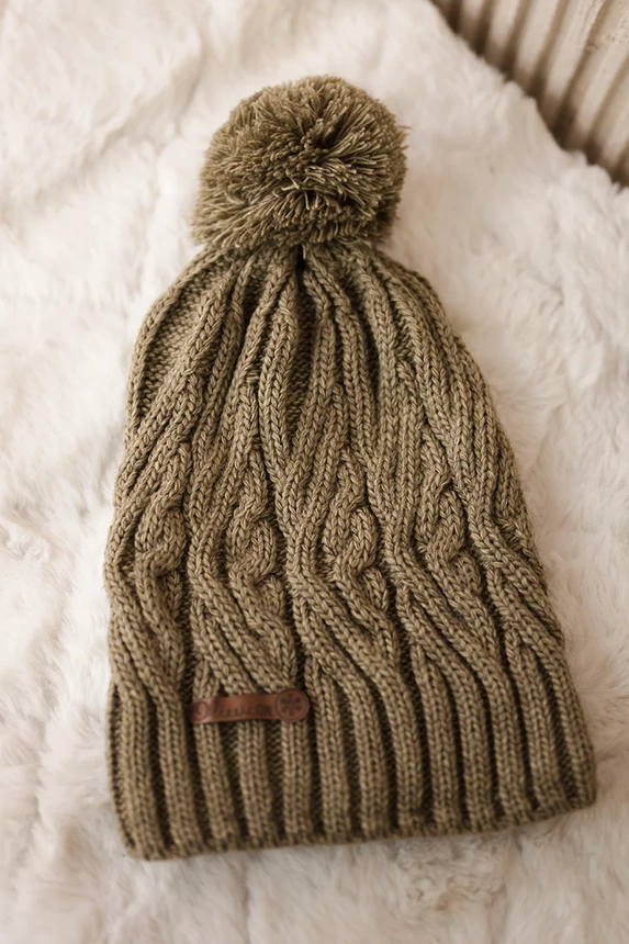 Cap with fleece Paulina K227 khaki