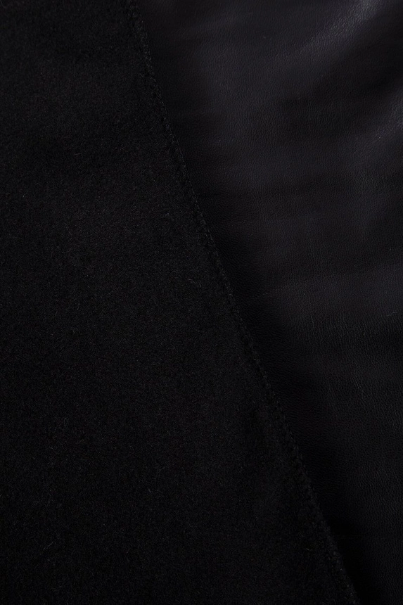 Pants with a decorative zipper at the front black