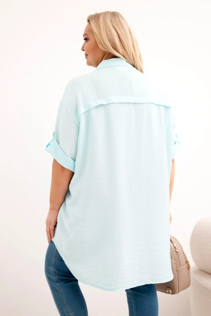Dámská košile Plus Size z viskózy s delším zadním dílem světle mátová