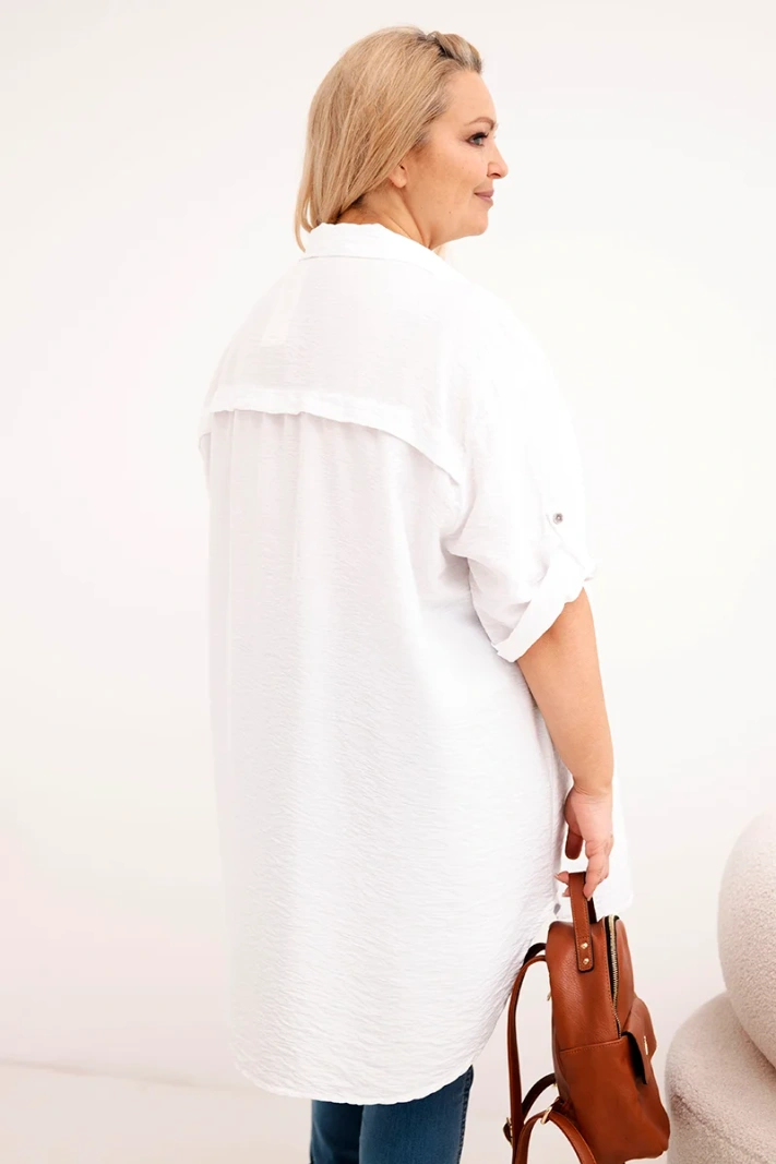 Damenbluse Plus Size aus Viskose mit längerem Rücken weiß