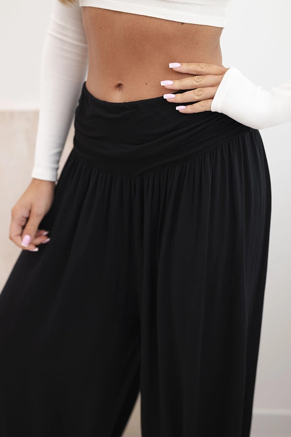 Damenhose aus Viskose mit weitem Bein und Rüschen schwarz