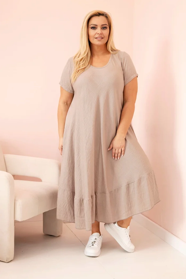 Sukienka damska plus size z krótkim rękawem i falbaną z lekkiej wiskozy fango