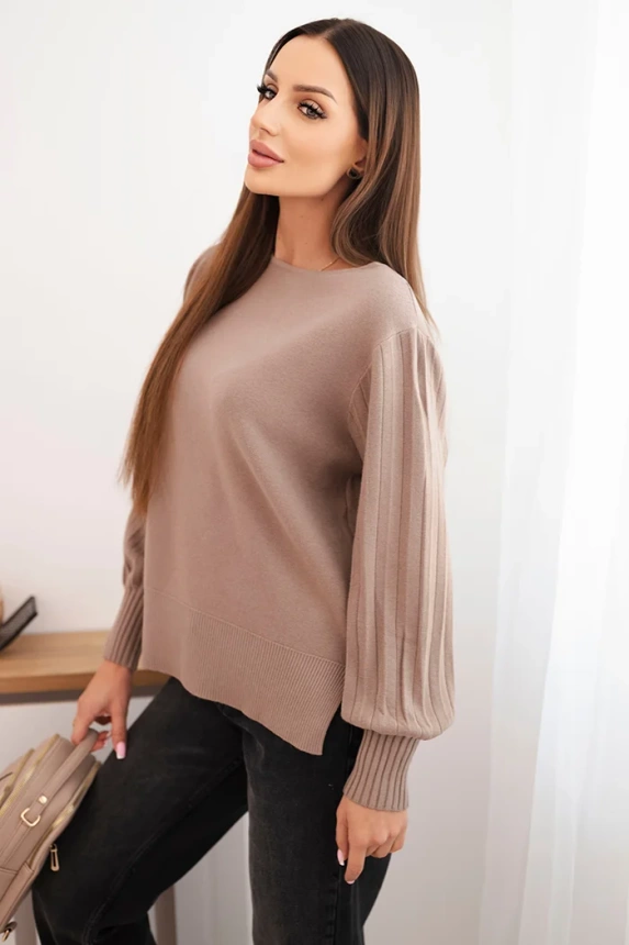 Damenpullover aus Viskose mit langen Ärmeln und seitlichen Schlitzen fango