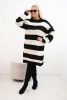 Sukňa dámska sveterová Plus Size pruhovaná čierna