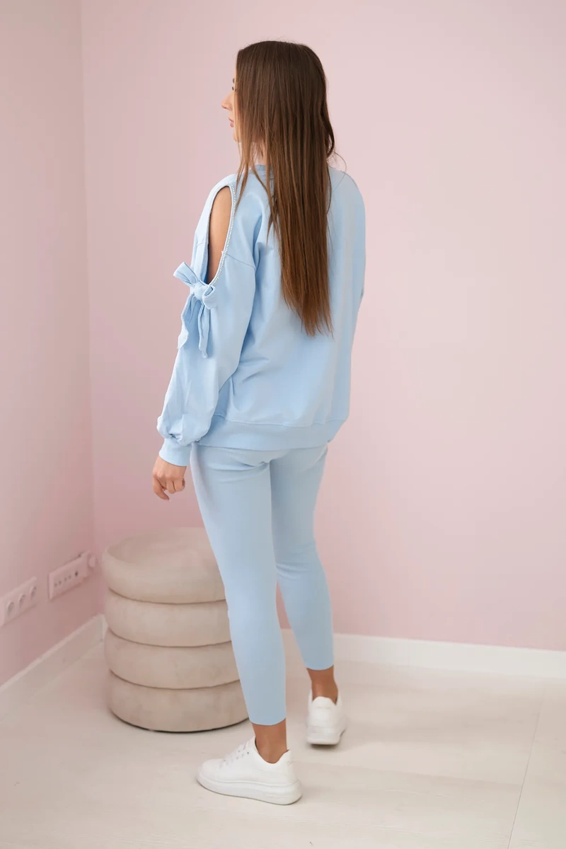 Komplet bluzy z kokardą na rękawach i legginsów niebieski zdjęcie 3