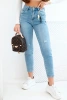 Damenjeans mit hoher Taille und sanften Abnutzungen mom fit jeans