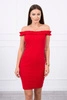 Платье с открытыми плечами и оборками красный