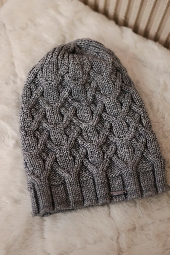 Cap with fleece Sonia K201 gray