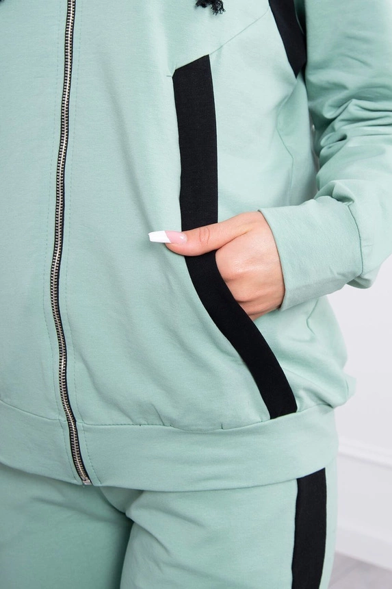 Sports set with stripes dark mint