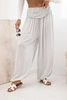 Damenhose aus Viskose mit weitem Bein und Rüschen grau