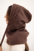 Women's hooded cap with ties and braided pattern brown
