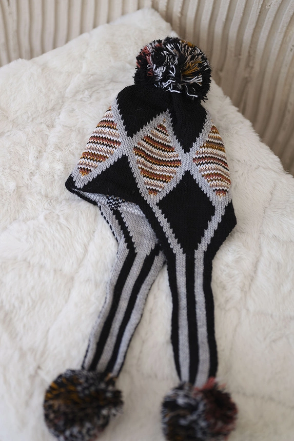 Dámská klapka na uši Eunika K322 black+grey