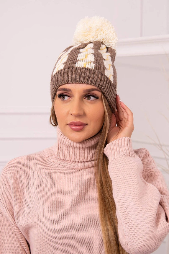 Cap with a pompom Rozalia K323 ecru+mocca
