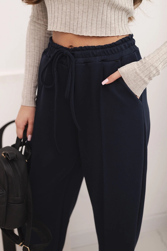 Elegante Damenhose mit hohem Bund und Bindegürtel blau