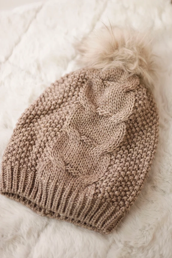 Cap with fleece Sandra K210 dark beige