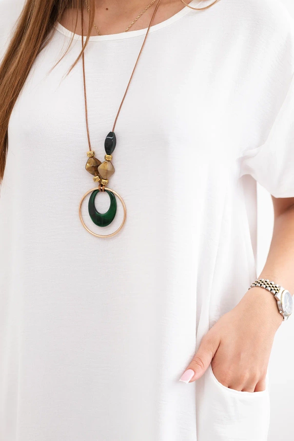 Kleid mit Taschen und Anhänger ecru