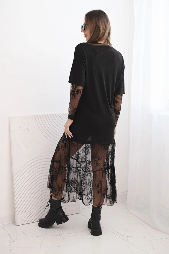 Dámské šaty s tylovým spodkem a rukávy černá