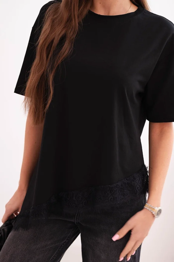 Women's asymmetrical cotton blouse with lace at the bottom black