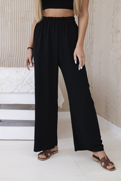 Wide-leg trousers black