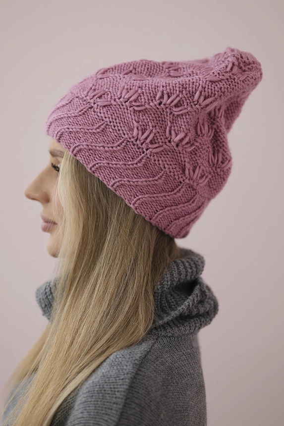 Women's cap Dagmara K332 dark pink