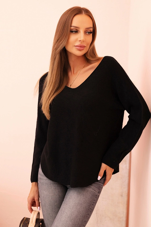 Women's sweater with viscose and V-neck black