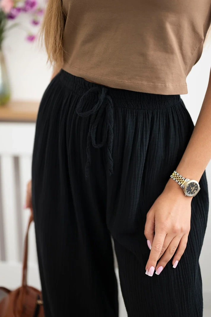 Musselin-Hose mit weitem Bein schwarz