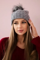 Tmavosivá