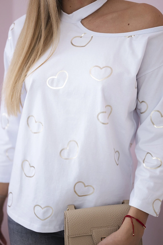 Blouse with a print of hearts white