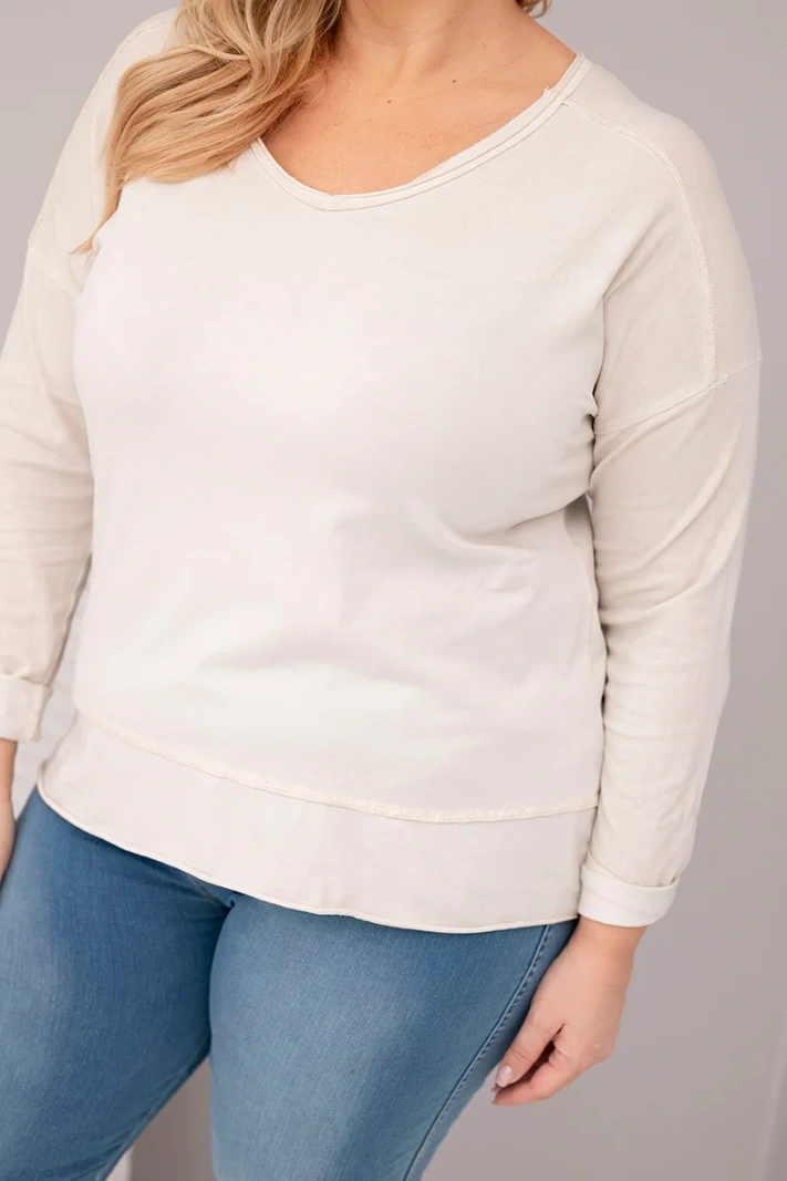 Dámská blůza Plus Size s V výstřihem a delším zadním dílem béžová