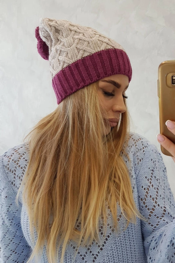 Čapica s fleece Bibiana K264 tmavo fialová + svetlo béžová