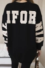 Isoliertes Sweatshirt mit kalifornischem Schriftzug schwarz