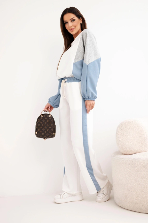 Damen-Set mit lockerer Bluse und Jeanshose mit weitem Bein jeansowy