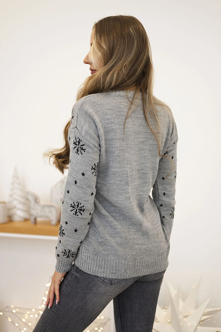 Christmas sweater with the inscription gray