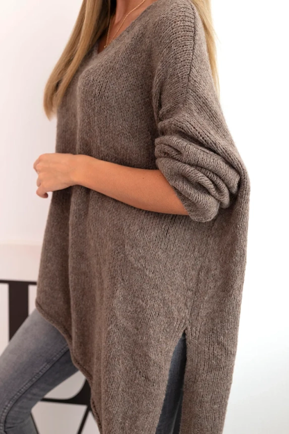 Dámsky asymetrický vlnený sveter Plus Size s V výstrihom fango