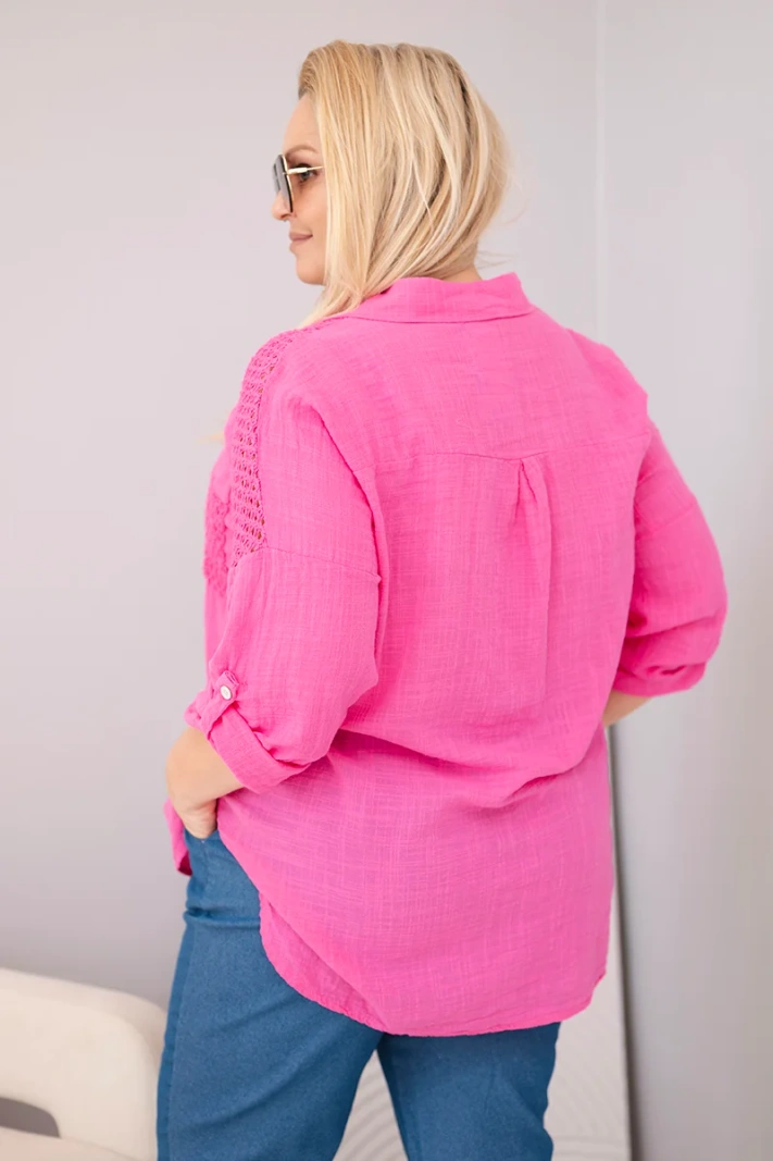 Women's cotton plus-size shirt with collar and lace insert pink