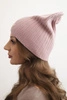 Women's ribbed cap with decorative button made of viscose and modal dark pink