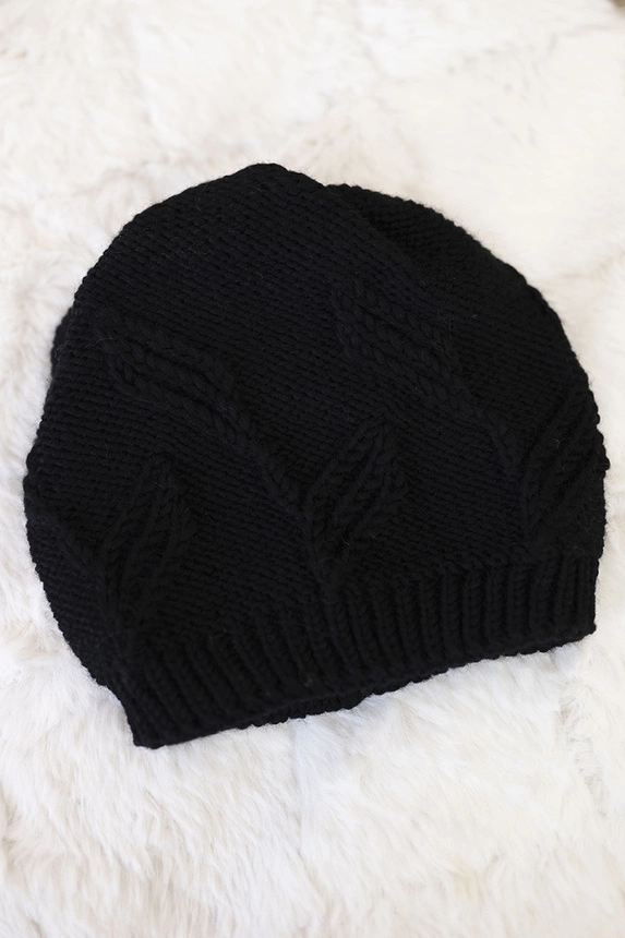 Women's cap Majka K376 black