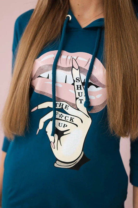 Kleid mit längerem Rücken und buntem Print marine