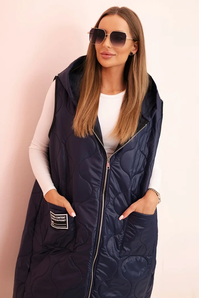 Kamizelka damska pikowana Plus Size z kapturem zapinana na zamek granatowa