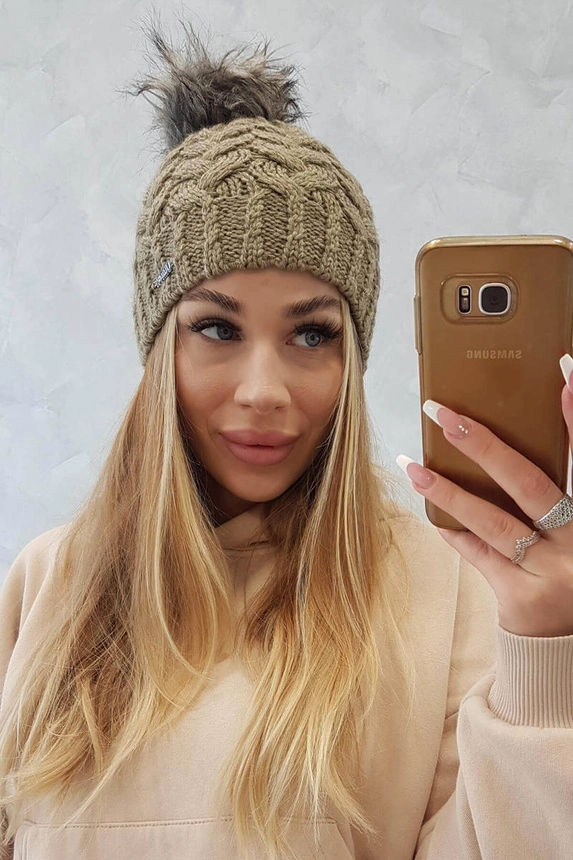 Čapica s fleece Daria K217 svetlá khaki