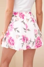 Damen-Shorts aus Viskose mit Blumenmuster und Bindeband in der Taille rosa