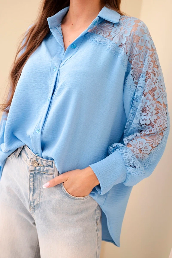 Damenbluse aus Viskose mit Spitzenärmeln und Kragen blau