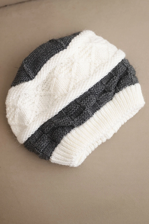 Women's winter wool hat with decorative knit K446 white + graphite